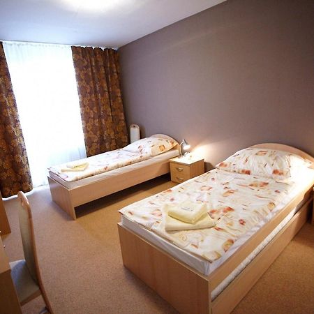 Hotel Spectrum Trnava Rum bild