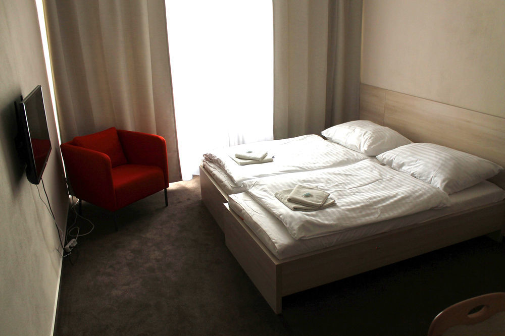 Hotel Spectrum Trnava Exteriör bild