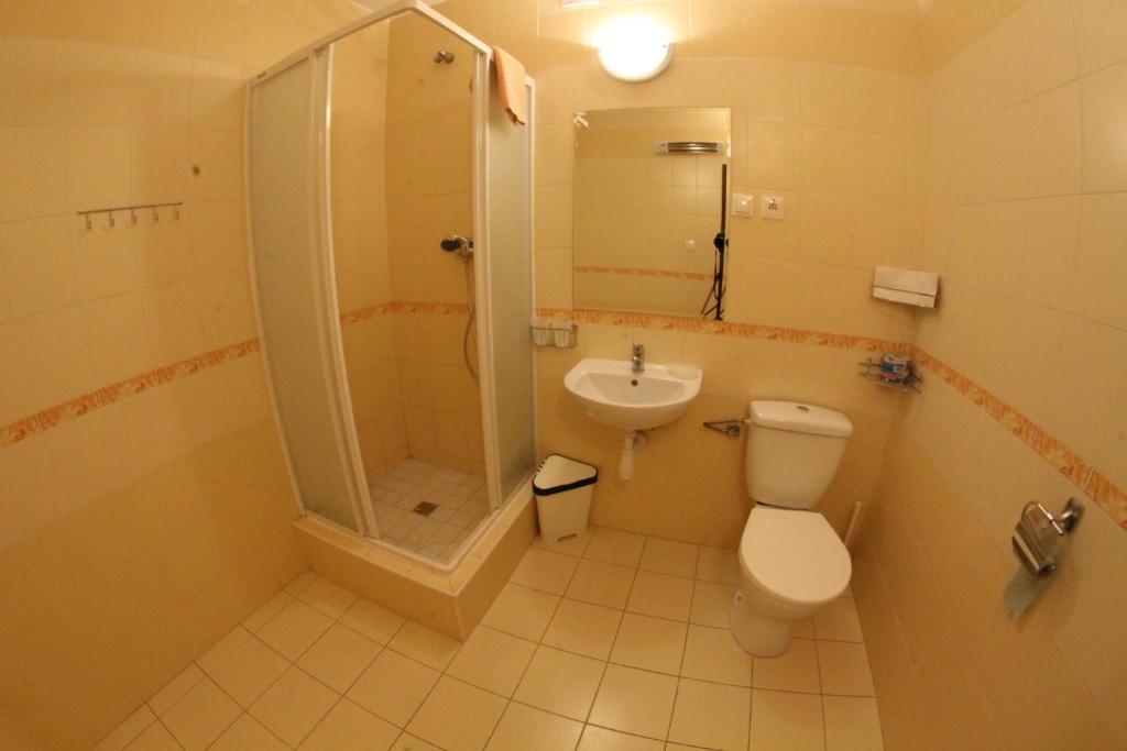 Hotel Spectrum Trnava Rum bild